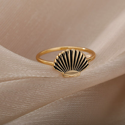 Vintage Shell Ring