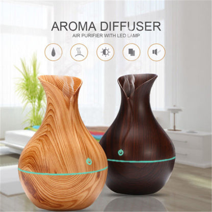Vasenförmiger Luftbefeuchter mit Holzmaserung
