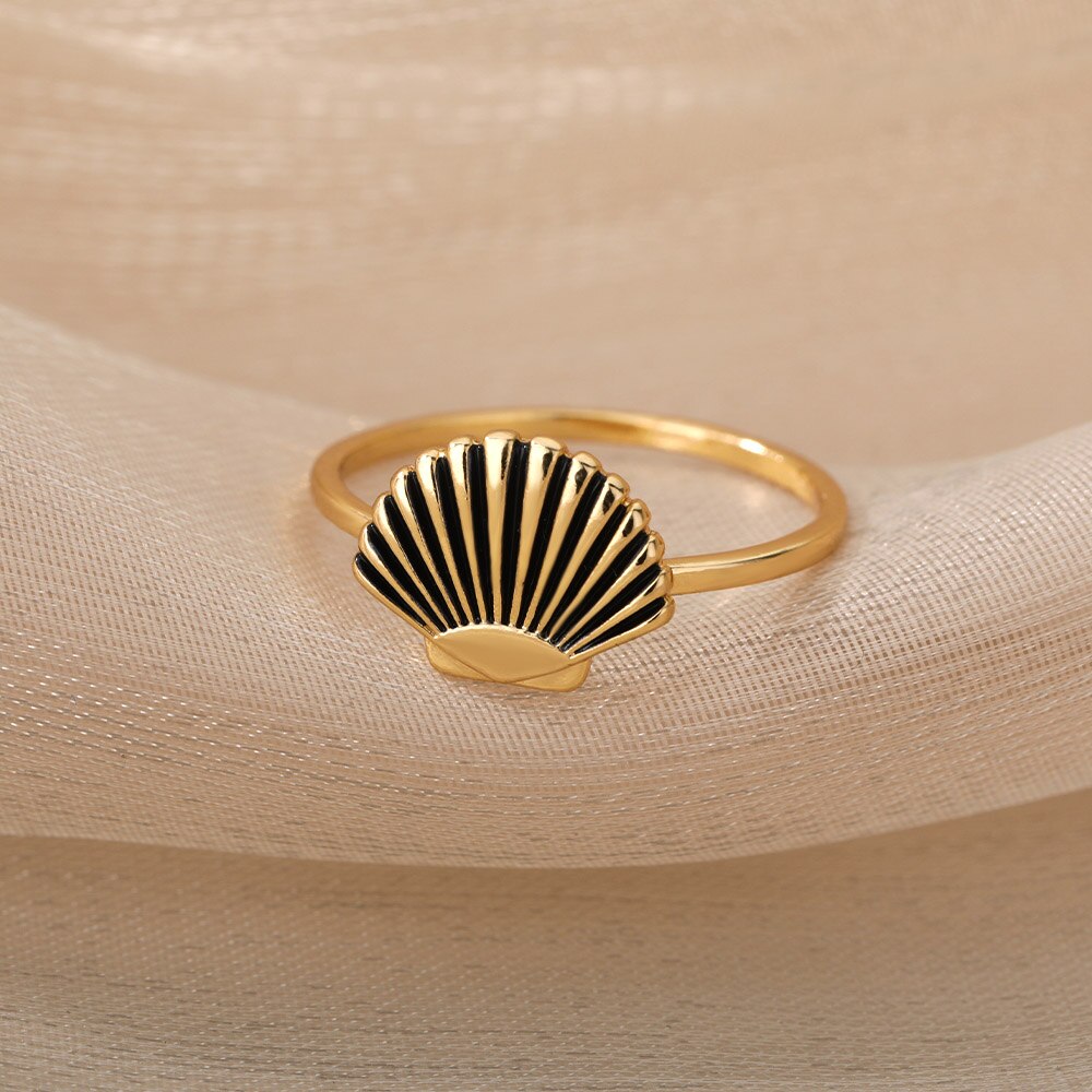 Vintage Shell Ring